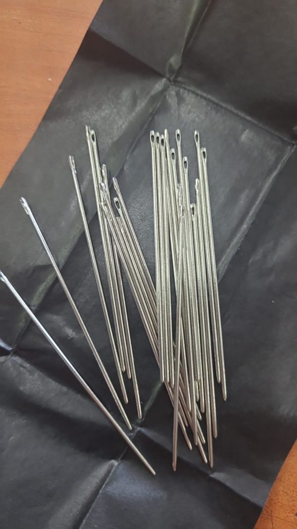 agujas talabarteras